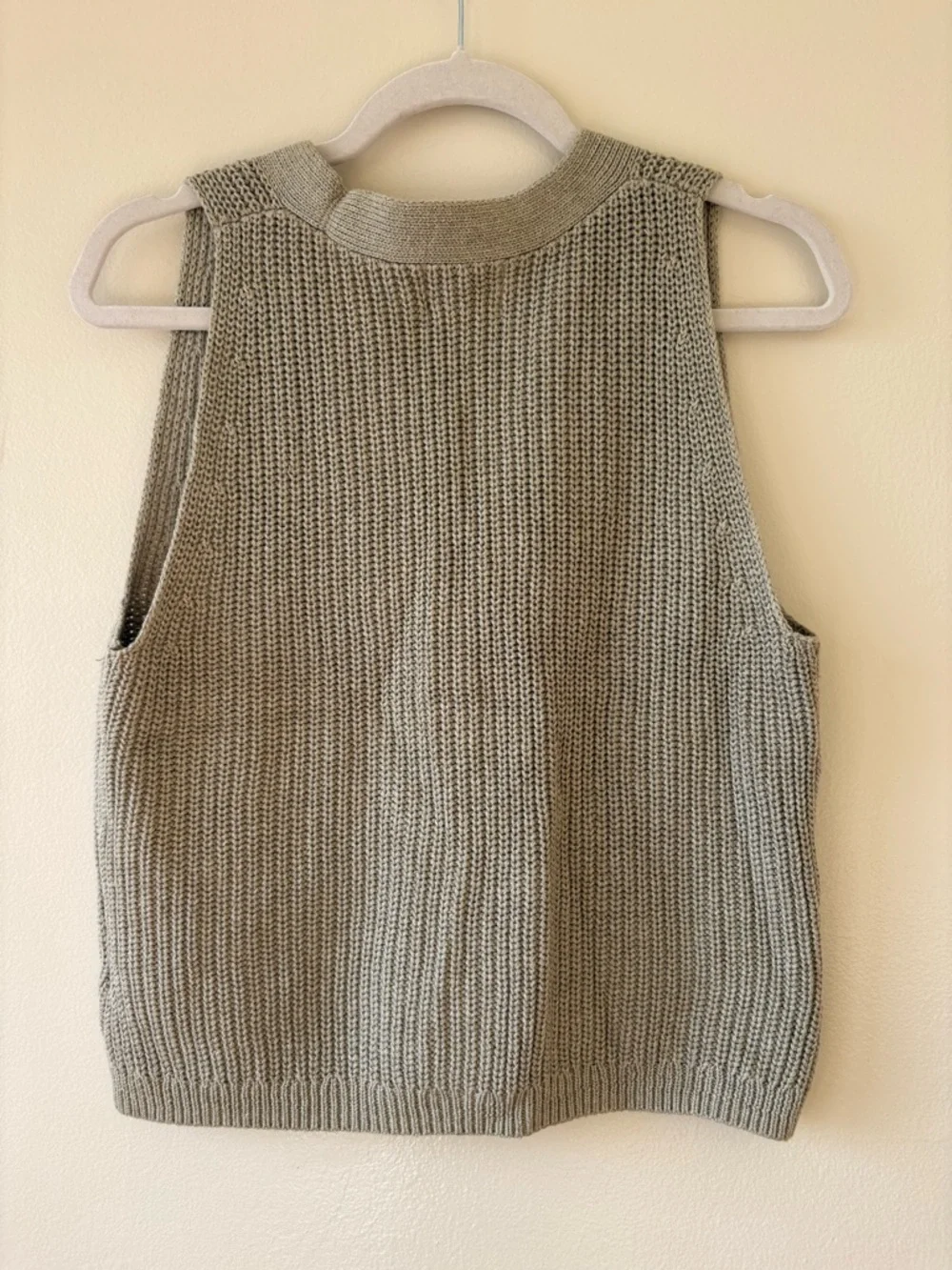 Universal Thread Olive Green Knit Button-Front Sweater Vest - Picture 4 of 4